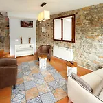 Apartment Casa Josefa Murias (Candamo, Asturias)